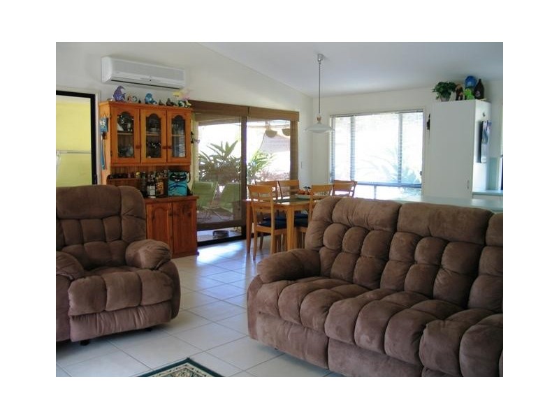 Birdsong Drive, Mooloolah Valley QLD 4553