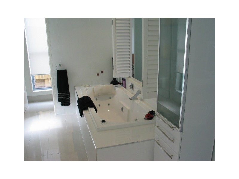 16 FIGBIRD CRESCENT, Buderim QLD 4556