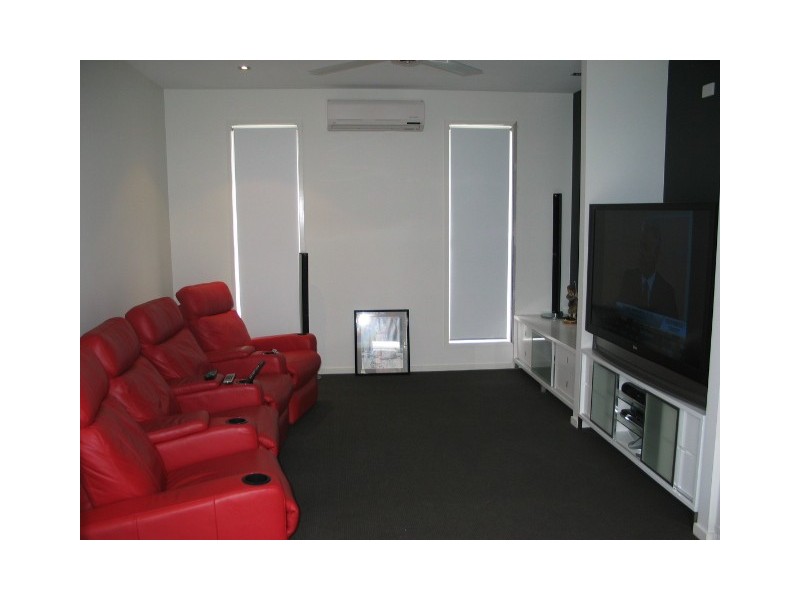 16 FIGBIRD CRESCENT, Buderim QLD 4556