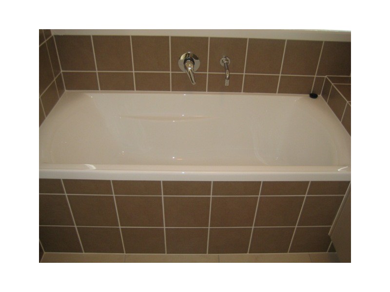 20 HILLVIEW CR, Little Mountain QLD 4551