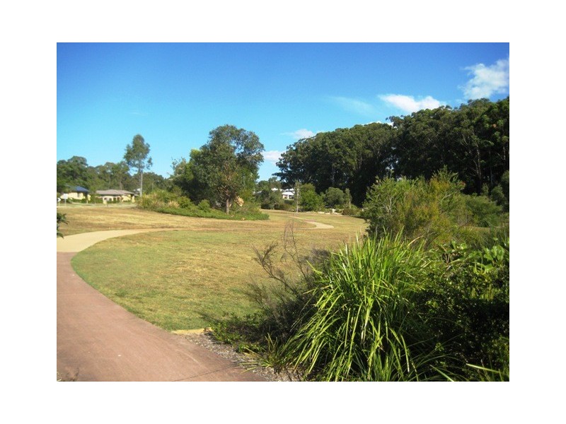 20 HILLVIEW CR, Little Mountain QLD 4551