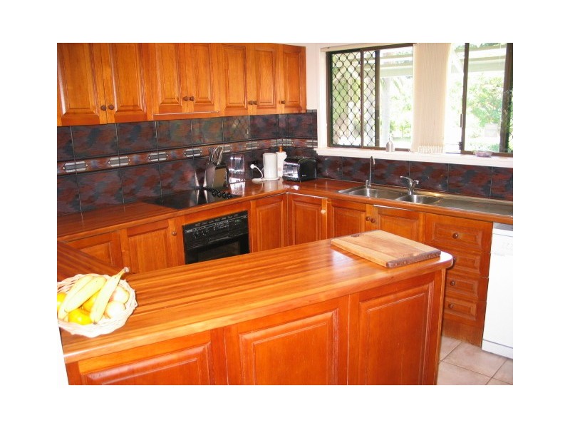 6 Monomeeth, Buderim QLD 4556
