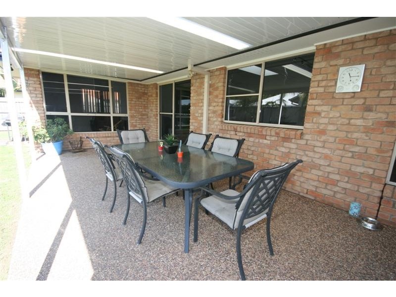 12 Magenta Dr, Coolum Beach QLD 4573