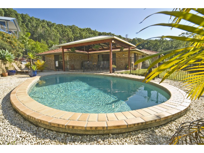 7 Hillview Drive, Buderim QLD 4556