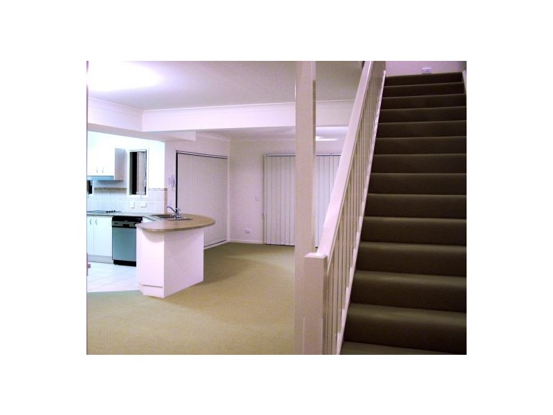 33 / 2 Springhill Drive, Sippy Downs QLD 4556