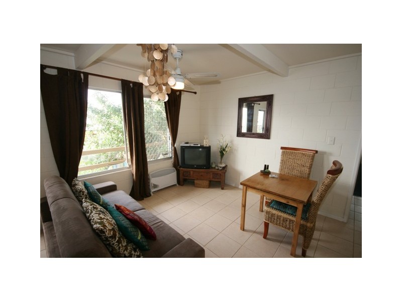 3/10 CAMFIELD ST, Alexandra Headland QLD 4572