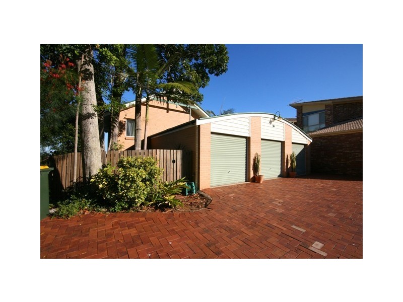 2/16 BALLINGER CRT, Buderim QLD 4556