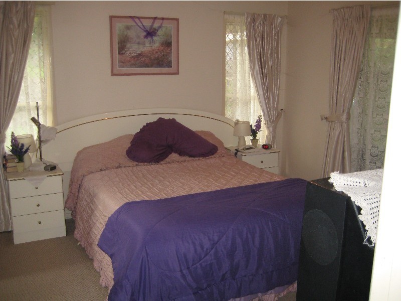 302 DULONG RD, Dulong QLD 4560