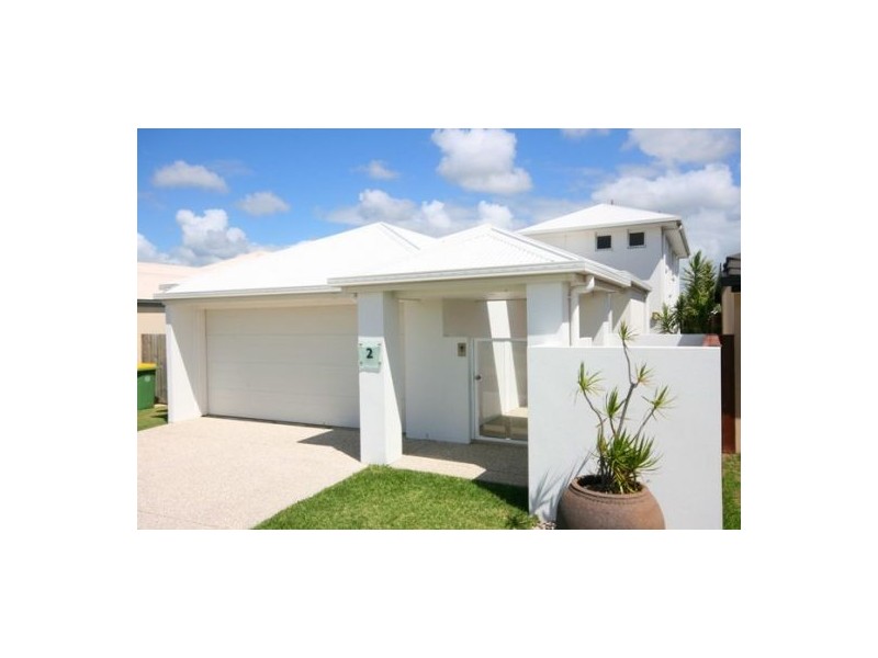 2 Dominica Place, Kawana Island QLD 4575
