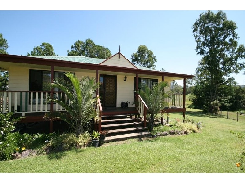 Coach House Place, Mooloolah Valley QLD 4553