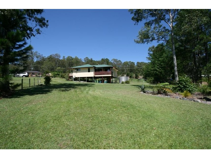 Coach House Place, Mooloolah Valley QLD 4553