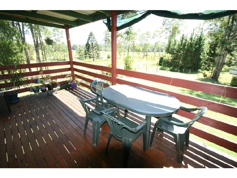 Coach House Place, Mooloolah Valley QLD 4553