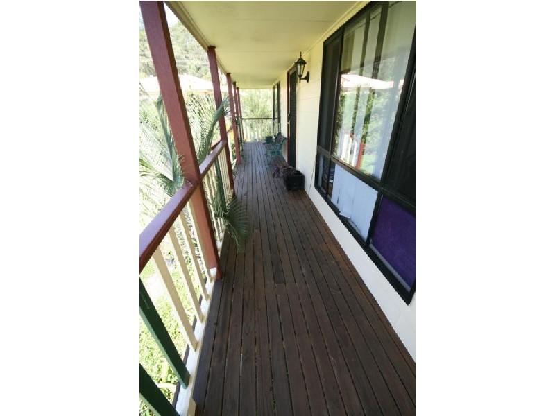 Coach House Place, Mooloolah Valley QLD 4553