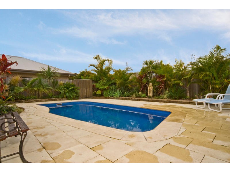 7 IVADALE BVD, Little Mountain QLD 4551
