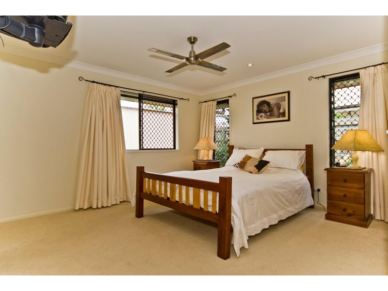 7 IVADALE BVD, Little Mountain QLD 4551