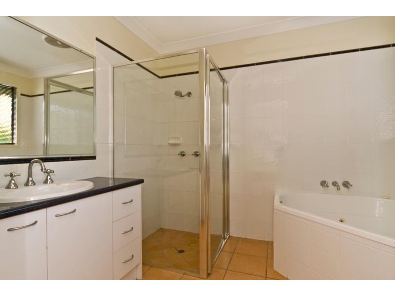 7 IVADALE BVD, Little Mountain QLD 4551