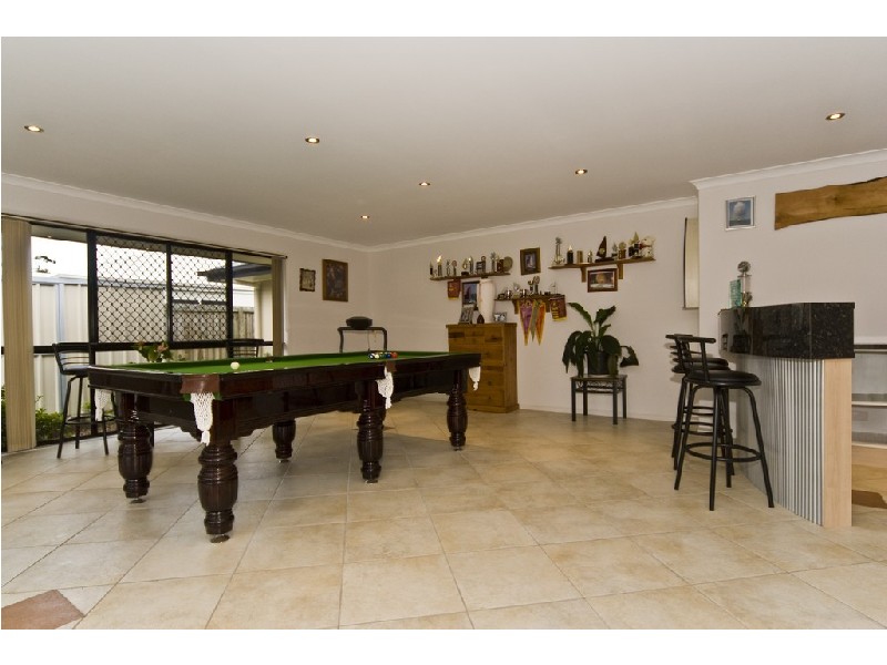 1 Pompano Court, Mountain Creek QLD 4557