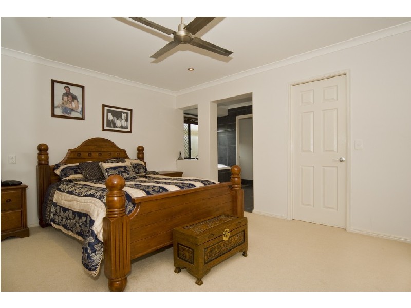 1 Pompano Court, Mountain Creek QLD 4557