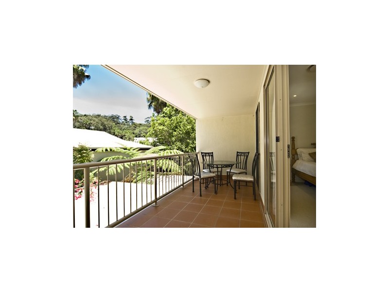Unit 5, 5 Tranquil Place, Alexandra Headland QLD 4572