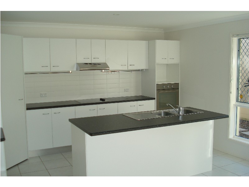 2 Springbrook Street, Caloundra West QLD 4551