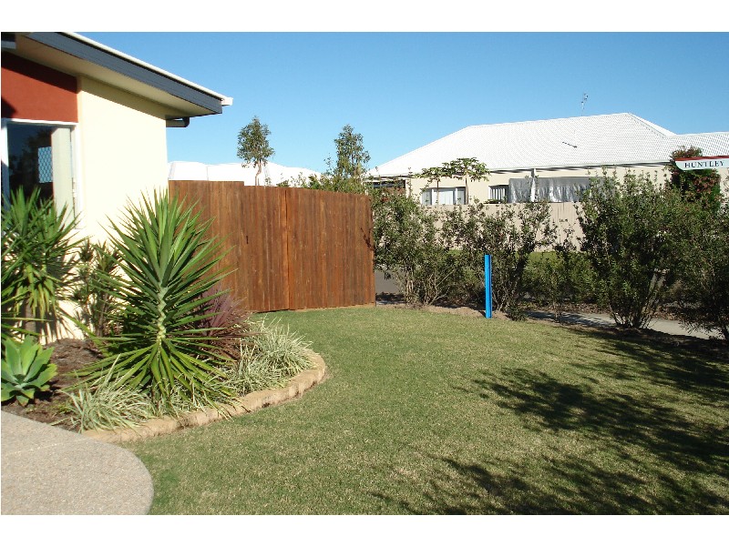 2 Springbrook Street, Caloundra West QLD 4551