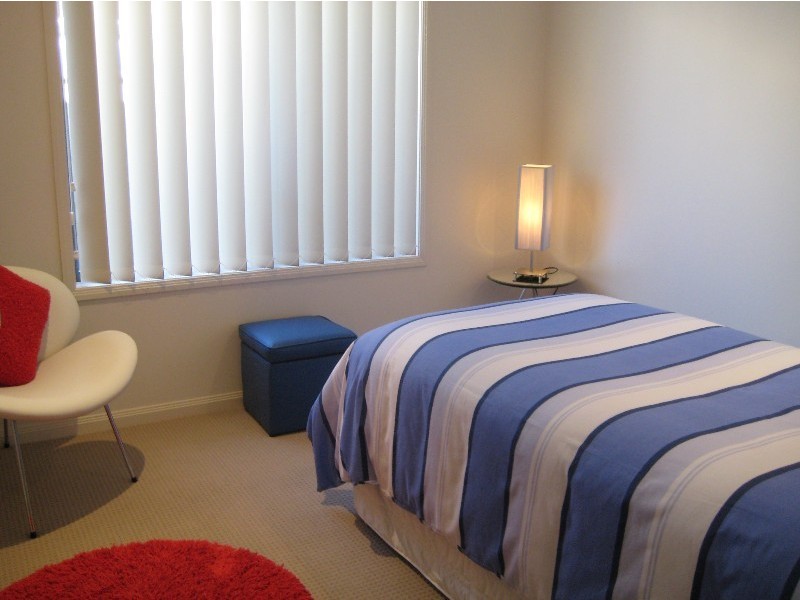 15 Bateman St, Sippy Downs QLD 4556