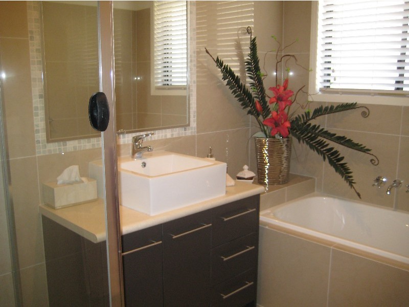 15 Bateman St, Sippy Downs QLD 4556