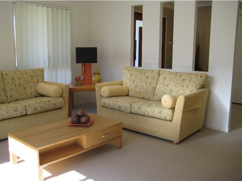 15 Bateman St, Sippy Downs QLD 4556