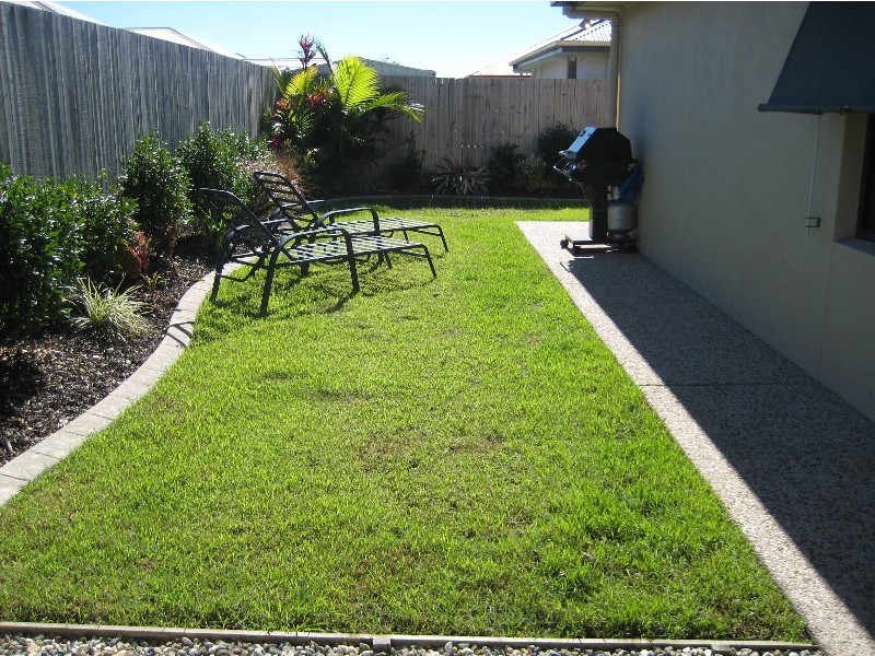 15 Bateman St, Sippy Downs QLD 4556