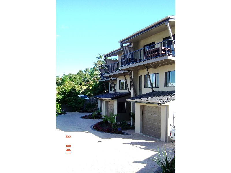 2/2 Rosewood Drive, Caloundra West QLD 4551