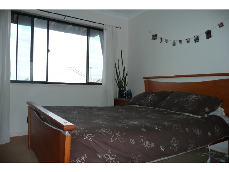 2/2 Rosewood Drive, Caloundra West QLD 4551