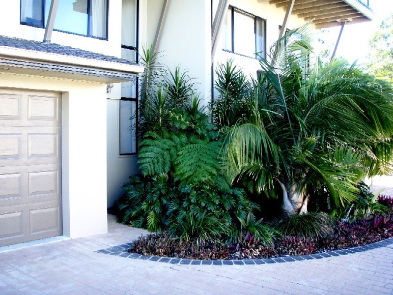 2/2 Rosewood Drive, Caloundra West QLD 4551