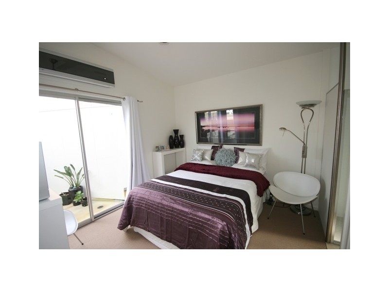 20 TORTOLA PLACE, Kawana Island QLD 4575