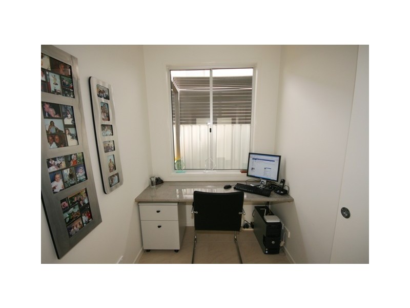 20 TORTOLA PLACE, Kawana Island QLD 4575