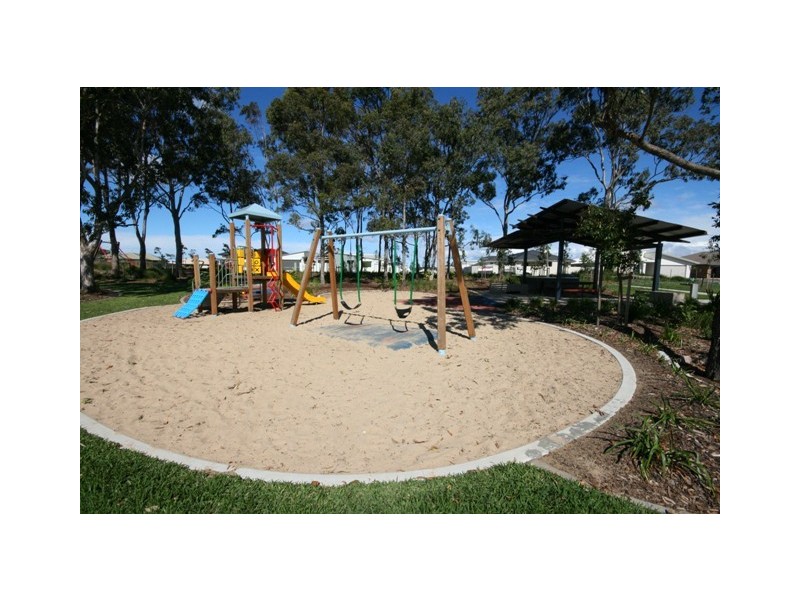 13 STAVEWOOD ST., Meridan Plains QLD 4551