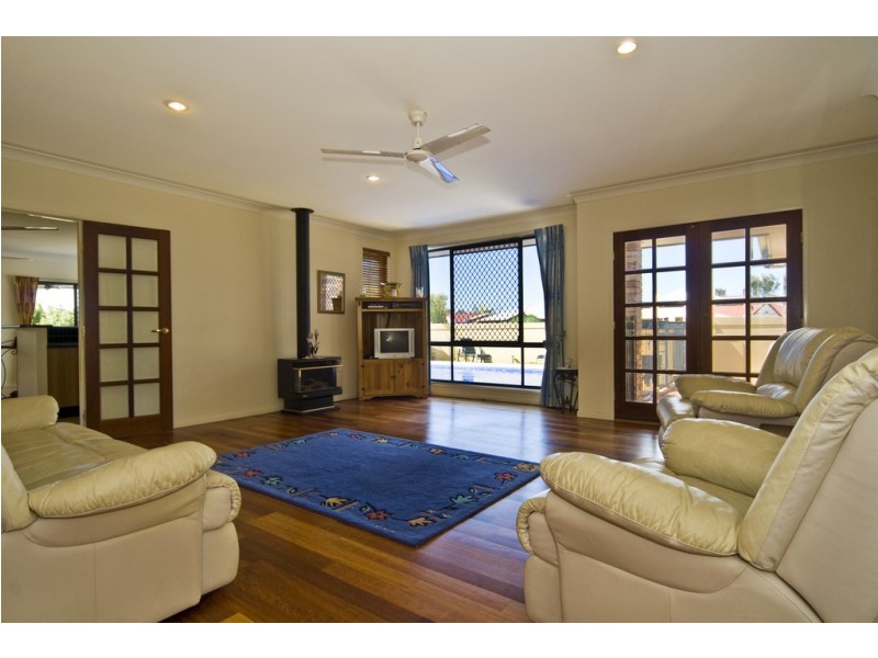 10 Escolar Drive, Mountain Creek QLD 4557