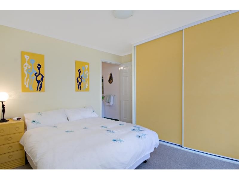 8/5 BARNES DRIVE, Buderim QLD 4556