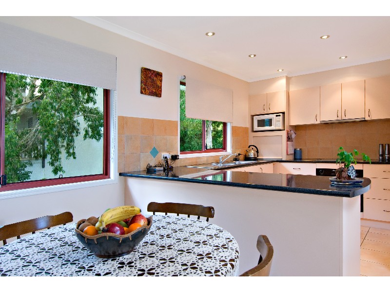8/5 BARNES DRIVE, Buderim QLD 4556