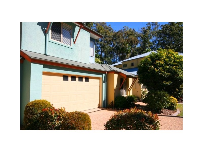 69/1 Poinsettia Crt, Mooloolaba QLD 4557
