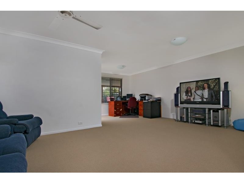 2 BANGALOW ST, Minyama QLD 4575