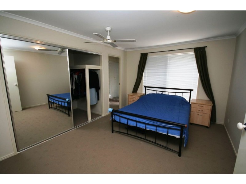 13 Davis St, Sippy Downs QLD 4556