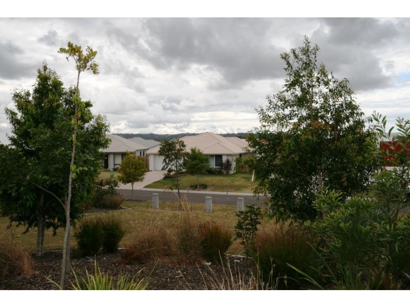 13 Davis St, Sippy Downs QLD 4556