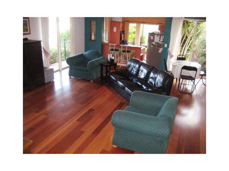 6 BOONABAH PL, Little Mountain QLD 4551