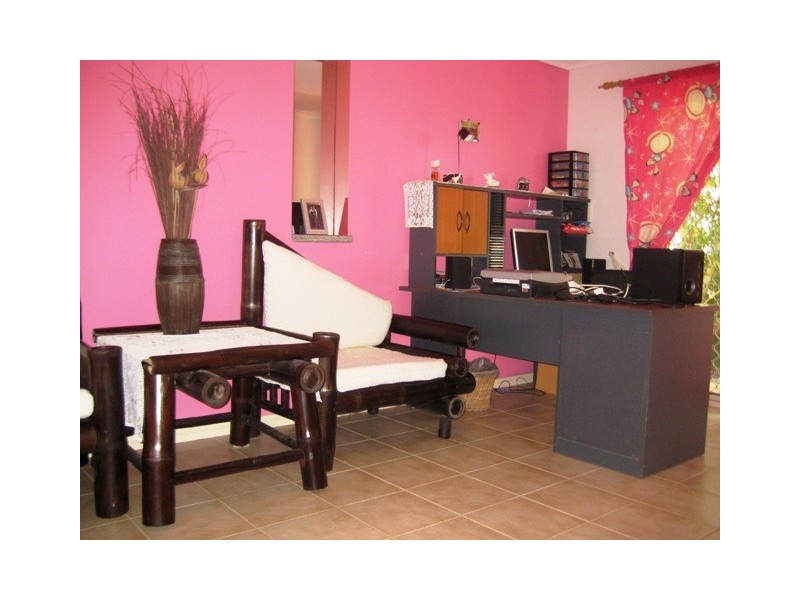 6 BOONABAH PL, Little Mountain QLD 4551