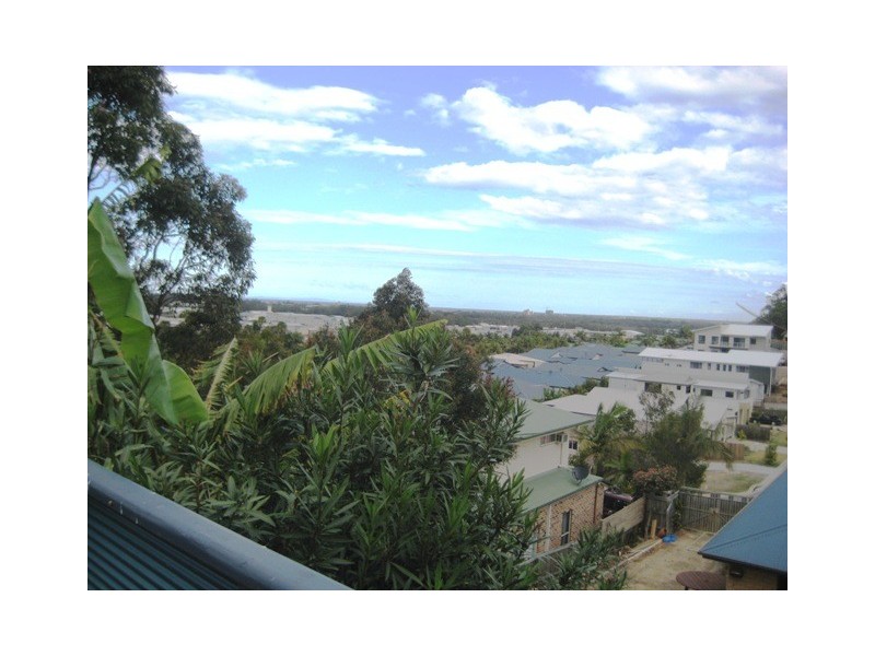 6 BOONABAH PL, Little Mountain QLD 4551