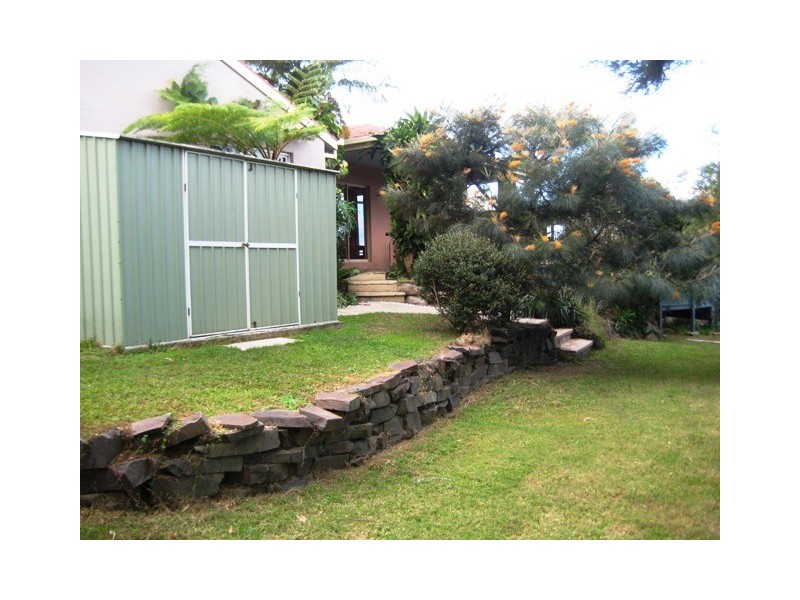 6 BOONABAH PL, Little Mountain QLD 4551