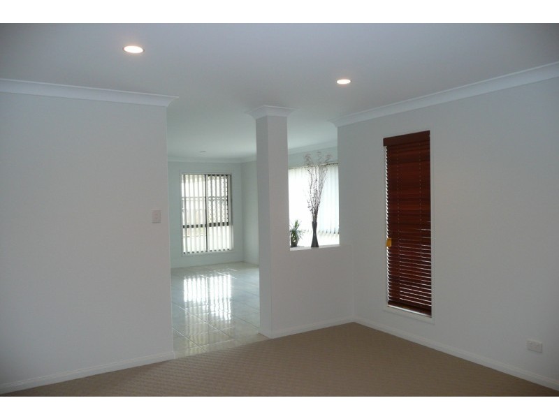 Glass House Mountains QLD 4518