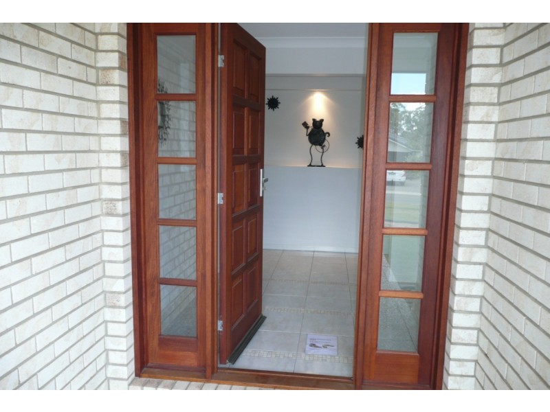 Glass House Mountains QLD 4518