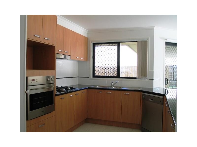 Gumview Pl, Caloundra QLD 4551