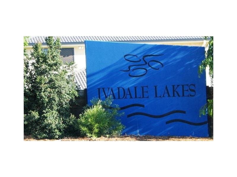 Gumview Pl, Caloundra QLD 4551